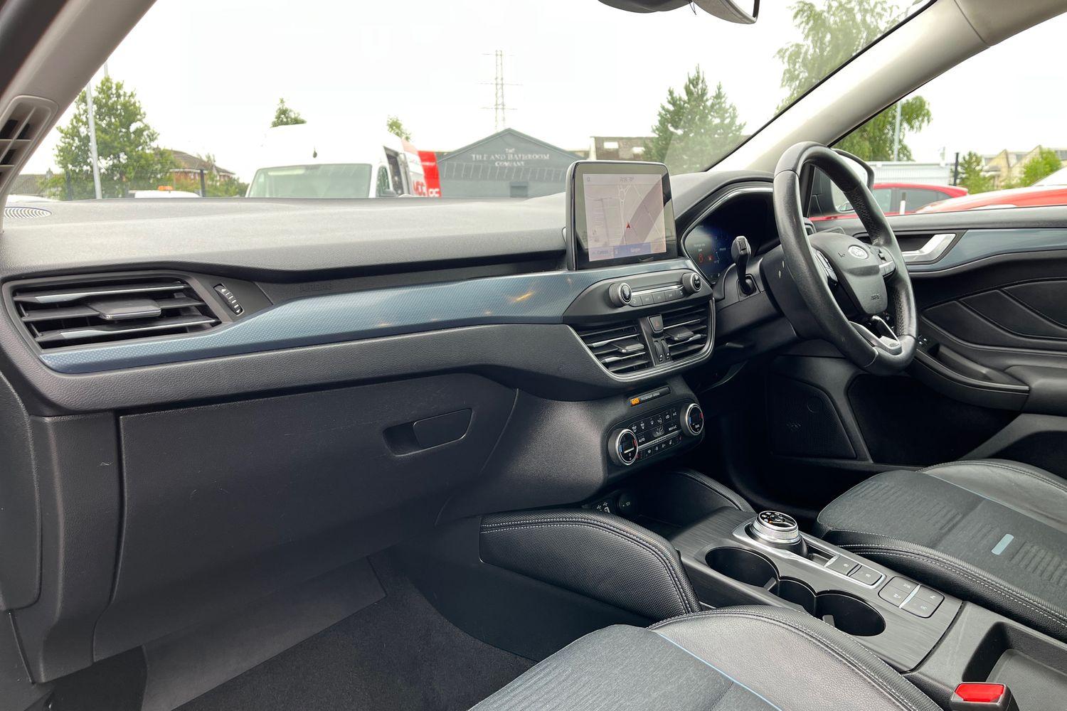 Ford Focus Photo 17