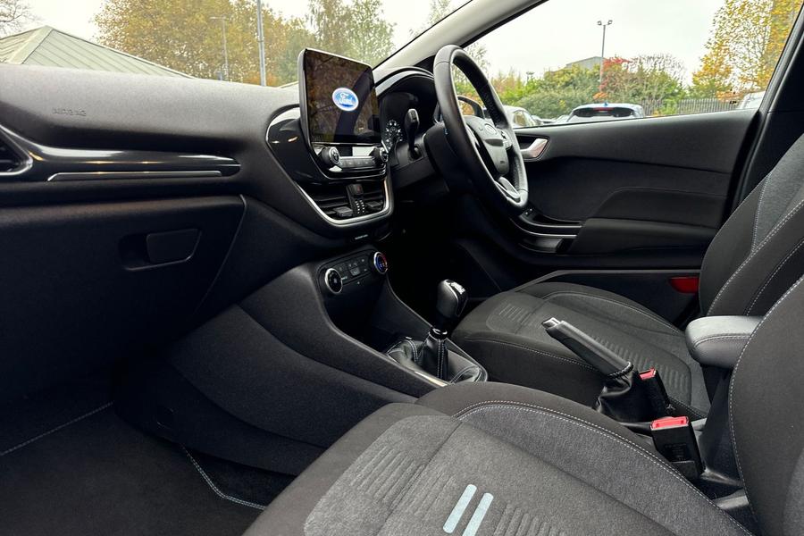 Ford FIESTA Photo autoimg-6726c00327f7ecac03e2239629588656cdf1c95c.jpg