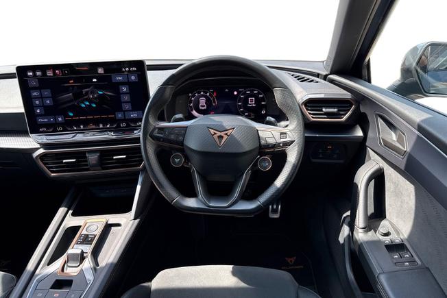 CUPRA Leon Photo 11