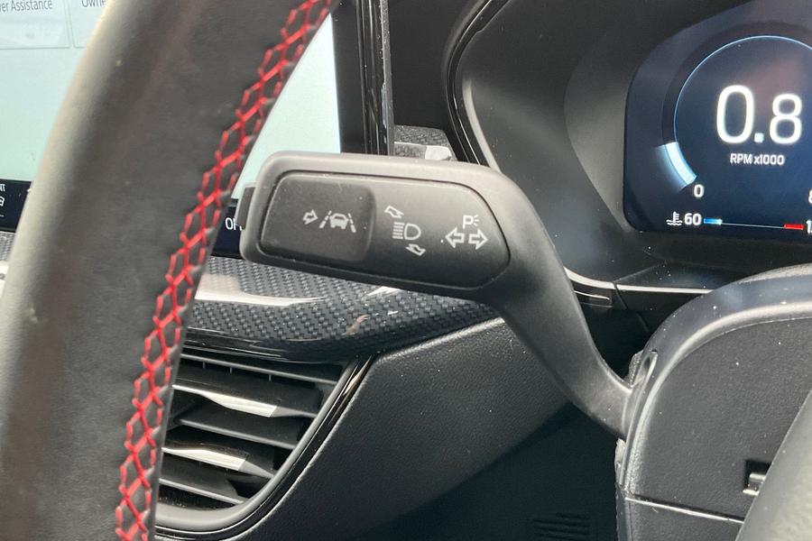 Ford FOCUS Photo autoimg-6730a26b47f20d0c15e24031b414e900647f0f05.jpg