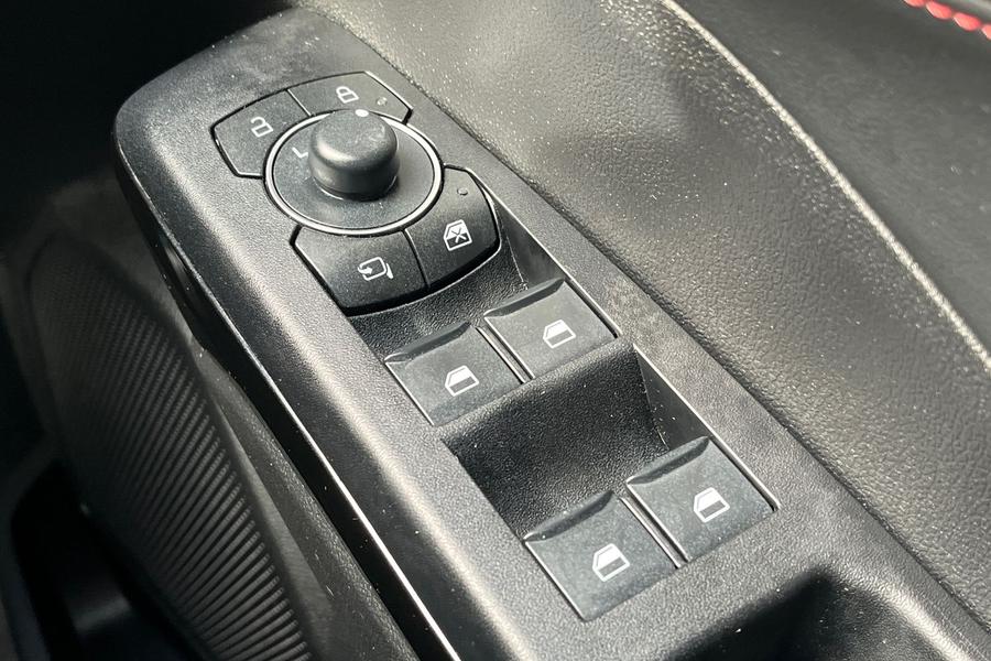 Ford PUMA Photo autoimg-6732af6b03c5f85d1d430f375610c4b47a0dd44c.jpg