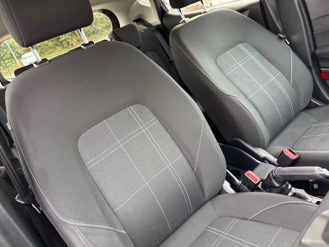 Ford Fiesta Photo 25
