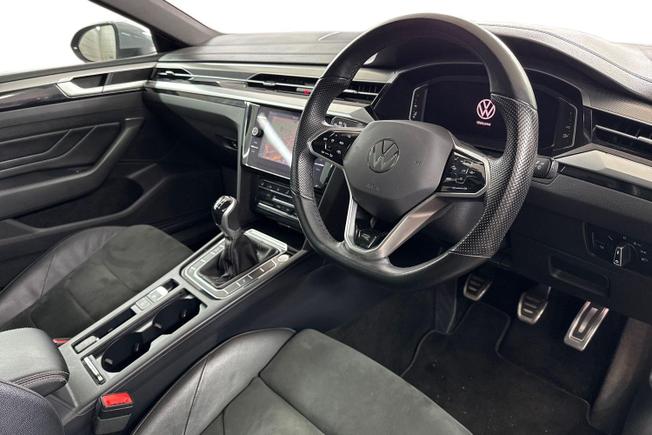 VOLKSWAGEN Arteon Photo 6