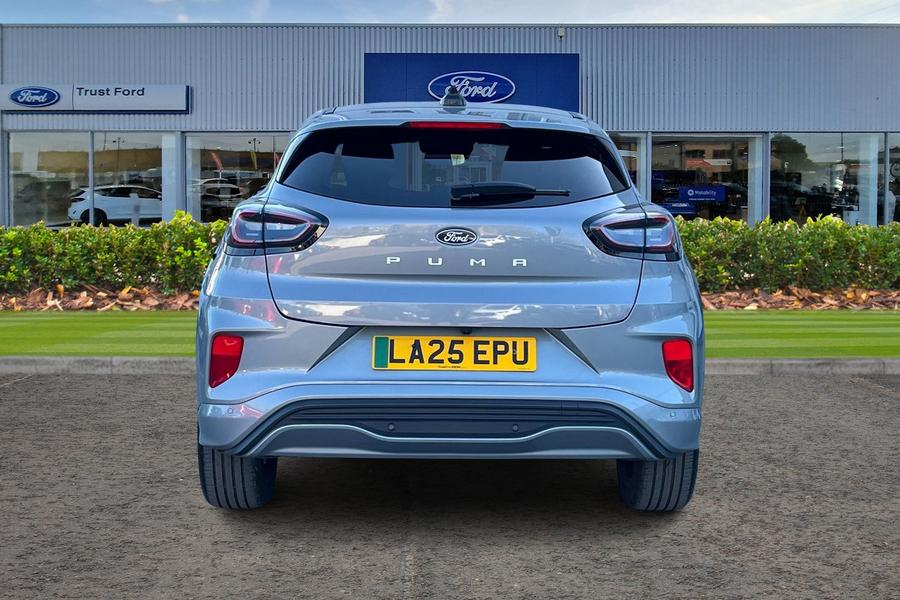 Ford PUMA Photo autoimg-67366ae5ae3949e539a5baf427aa17f0a3e6ee20.jpg