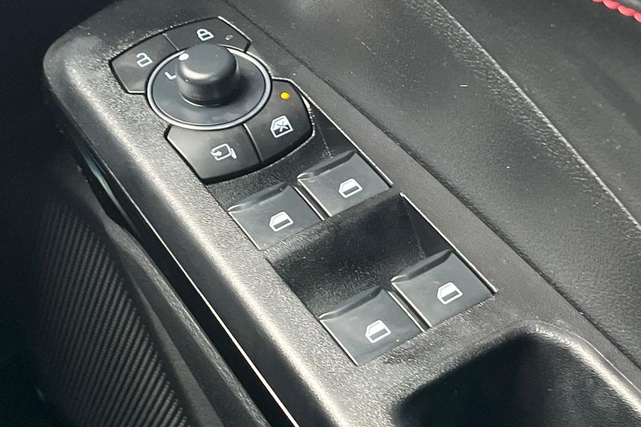 Ford PUMA Photo autoimg-673846c63299010e14344fec670476e32f66e372.jpg