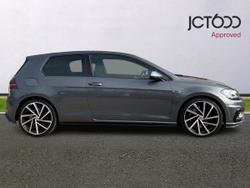 VOLKSWAGEN Golf Photo 4