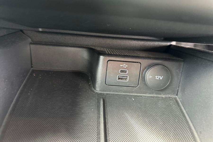 Ford FOCUS Photo autoimg-673b0136cf07632fb5dc4161a740a08e3ea9bacc.jpg