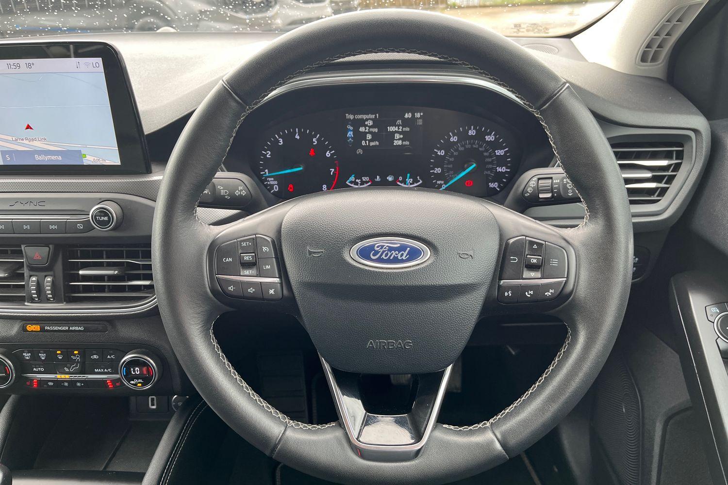 Ford FOCUS Photo 11