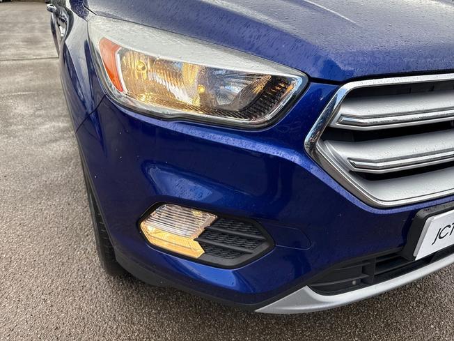FORD Kuga Photo 29