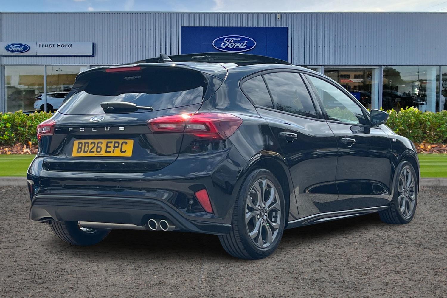 Ford Focus Photo 3