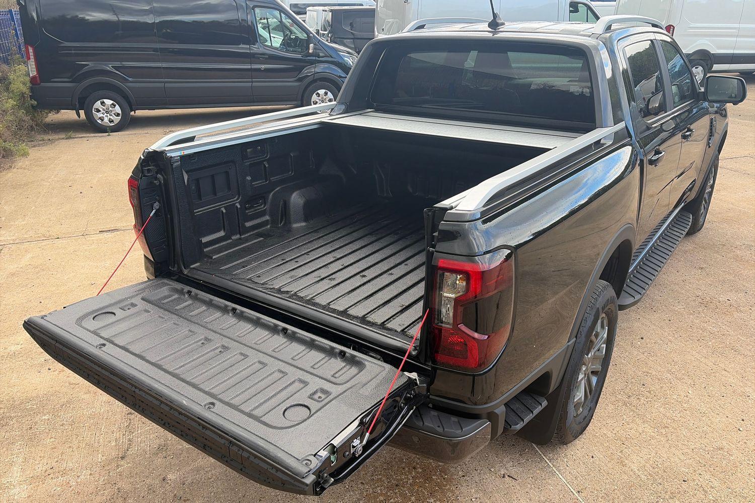 Ford RANGER Photo 6