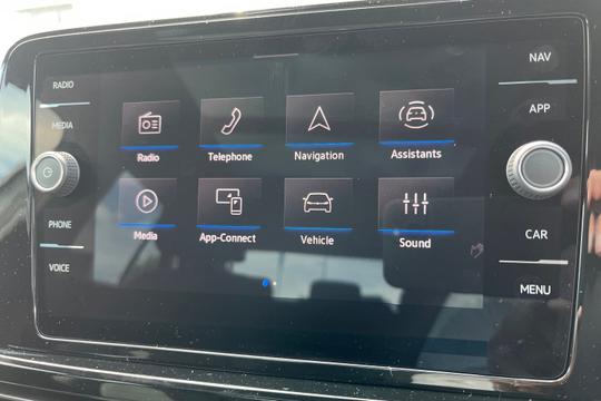 Volkswagen T-roc Photo autoimg-67496e7614137d1438c7220fb9e1b6d20fcb1430.jpg