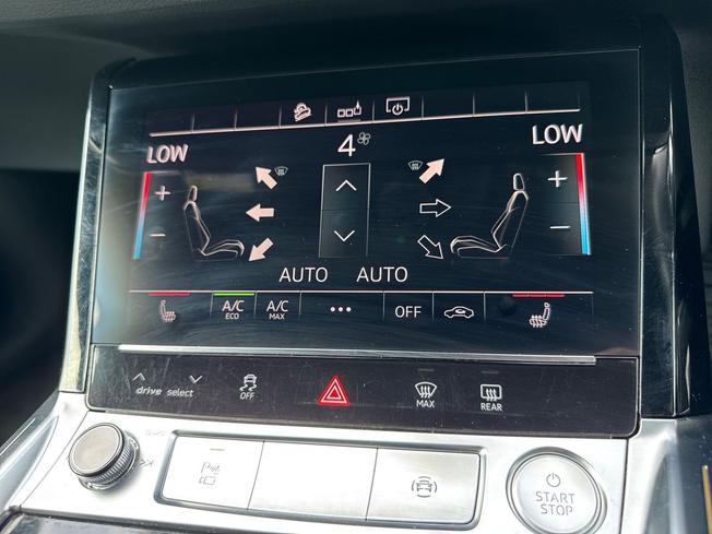 AUDI e-tron Photo 40