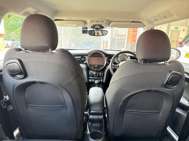 MINI Hatch Photo 41