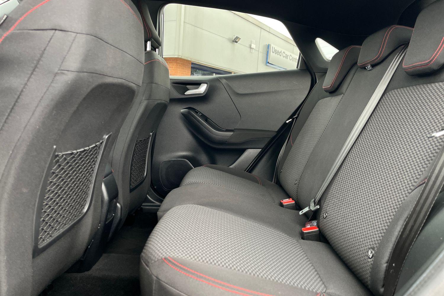 Ford PUMA Photo 19