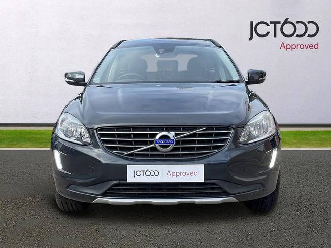 VOLVO XC60 Photo 8