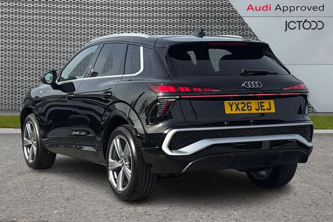 Audi Q3 Photo 3