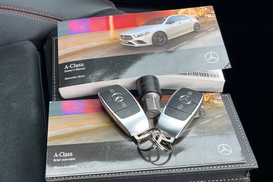 Mercedes-Benz A CLASS Photo autoimg-6757d5f9e6d25002441d2a8b906918b2678ed359.jpg