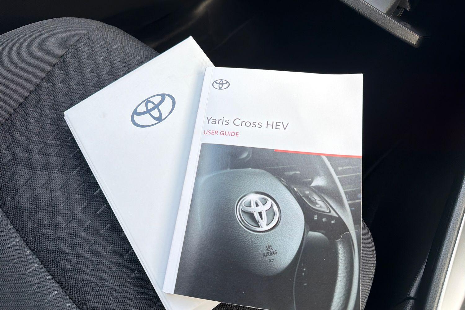 Toyota YARIS CROSS Photo 21