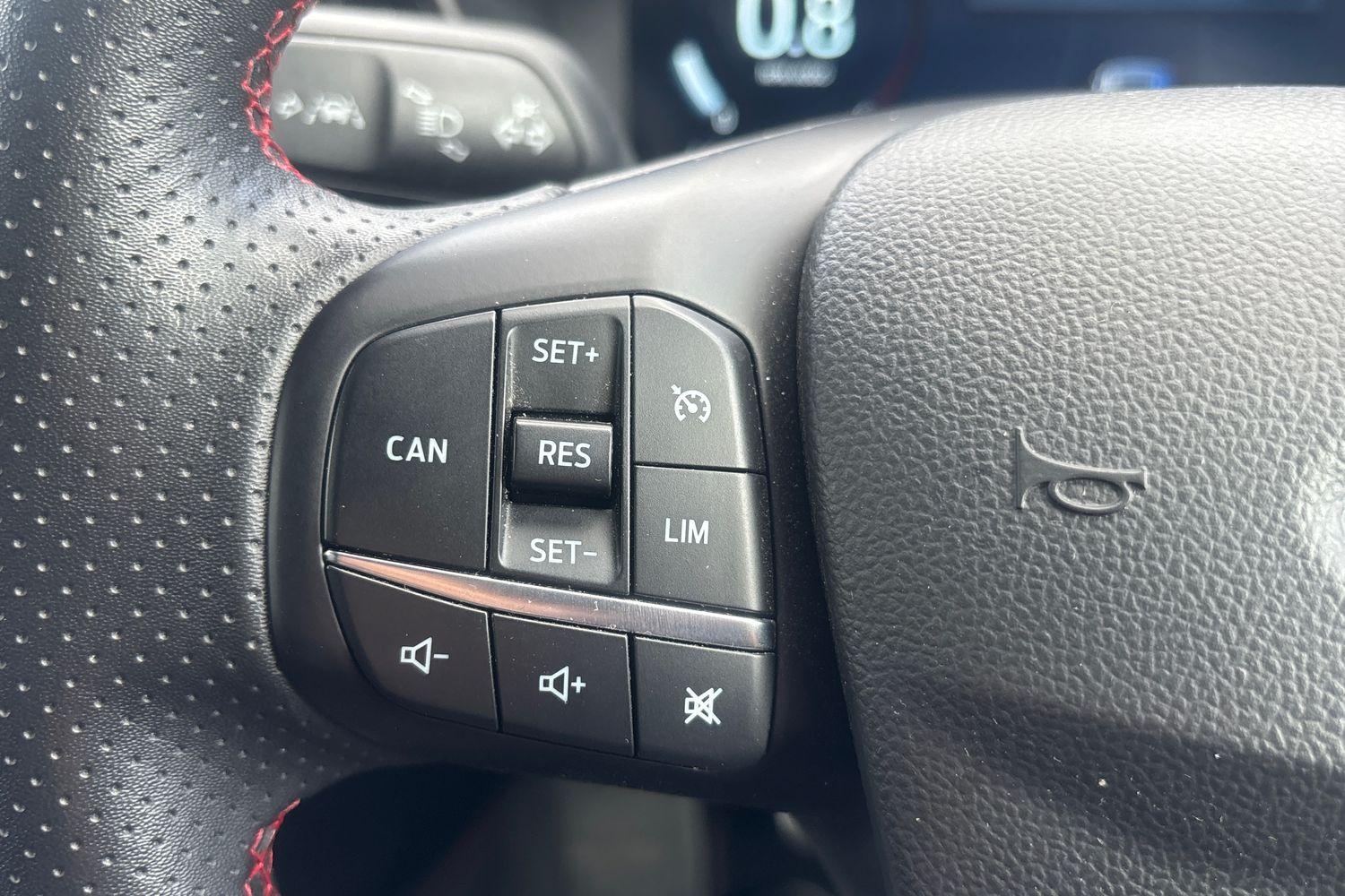 Ford Focus Photo 28
