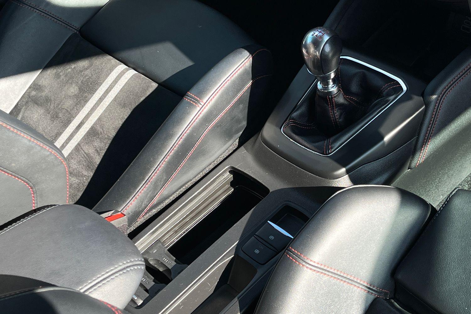 Ford FOCUS Photo 37