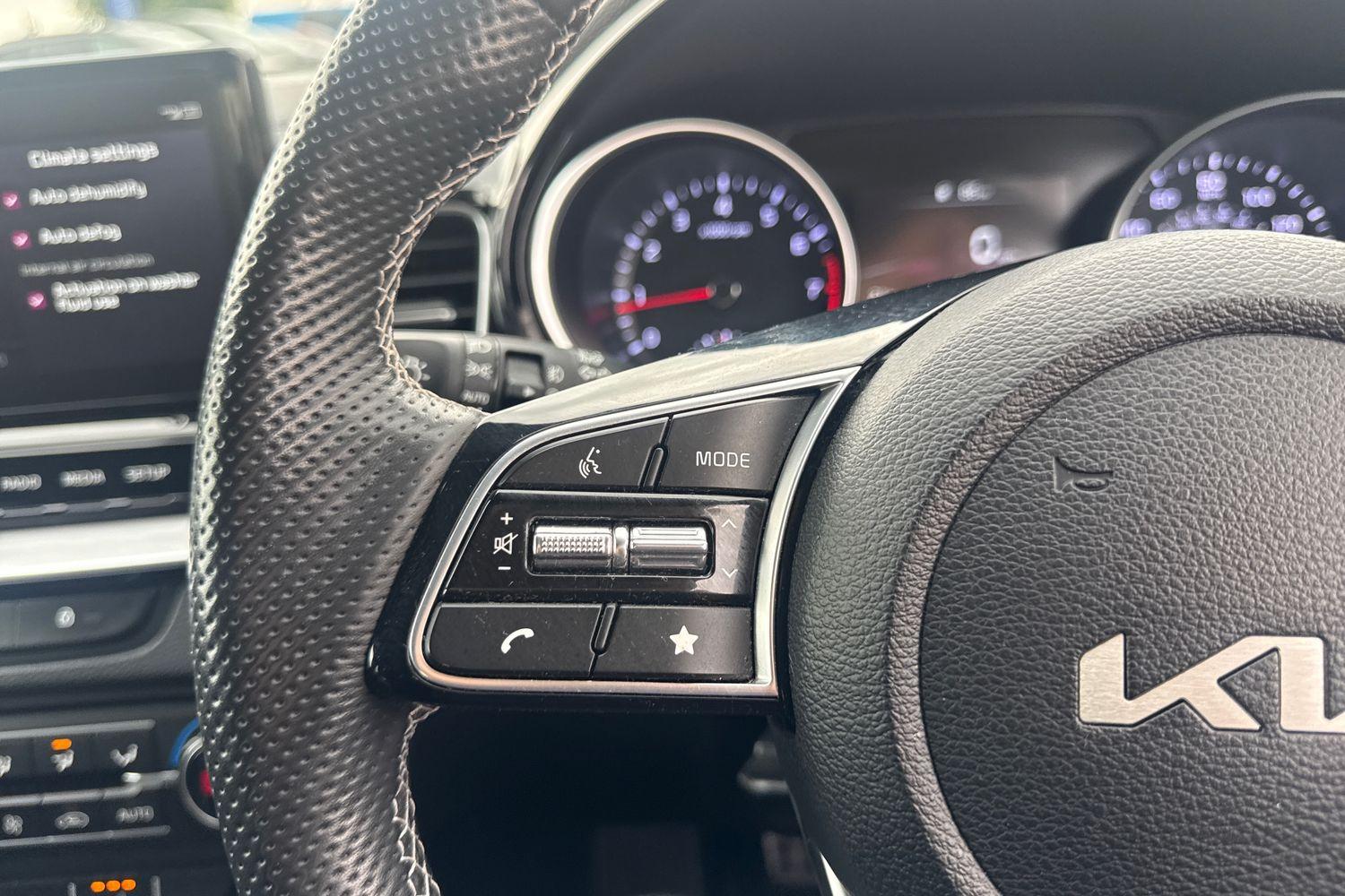 Kia CEED Photo 32