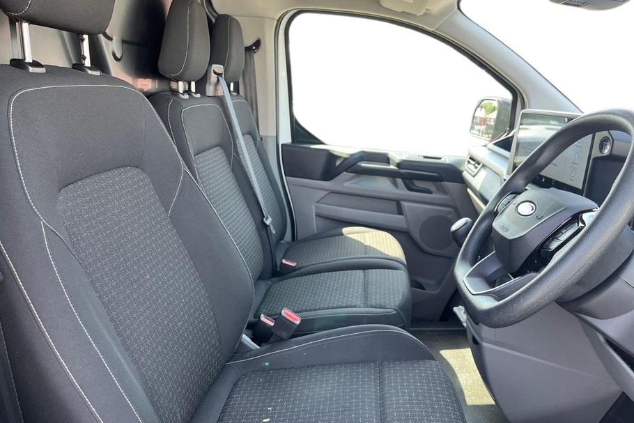 Used Ford TRANSIT CUSTOM BC24LRN 11