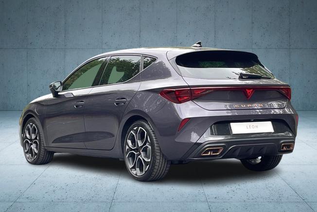CUPRA Leon Photo 3