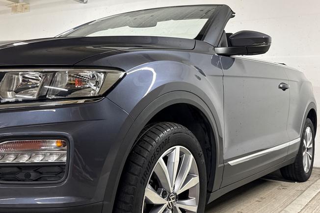 Volkswagen T-Roc Photo 32