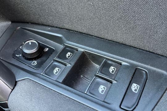 Volkswagen Tiguan Photo autoimg-67743e8c6c2ced337da560c06d2257d381b6511c.jpg