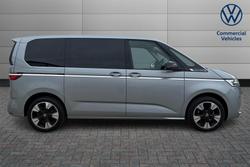 VOLKSWAGEN Multivan Photo 4