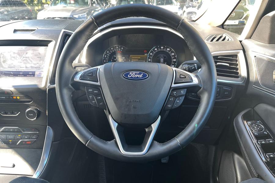 Ford S-MAX Photo autoimg-677e419bb371dc13fa5d9acb4fd833c2829c4961.jpg