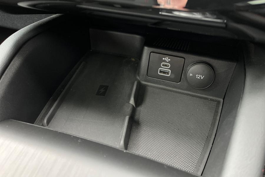 Ford Kuga Photo autoimg-677f9aa89b0aab73c8efb04f412ddf5ef3ce342d.jpg