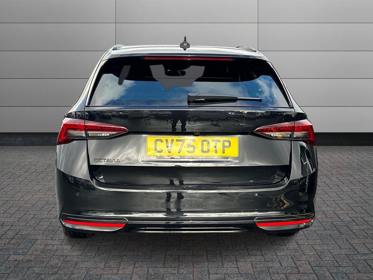 Used 2025 Skoda Octavia – £29,250 | Sinclair Group