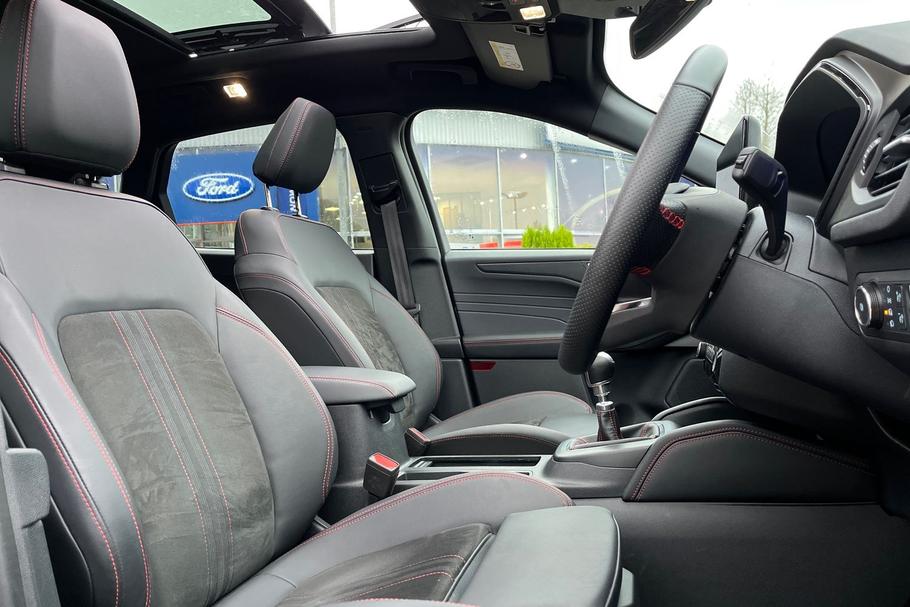 Used Ford Kuga HV25FKJ 17