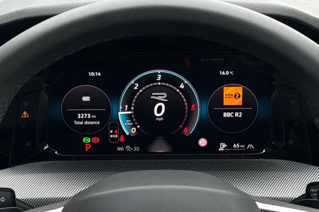 VOLKSWAGEN Golf Photo 15