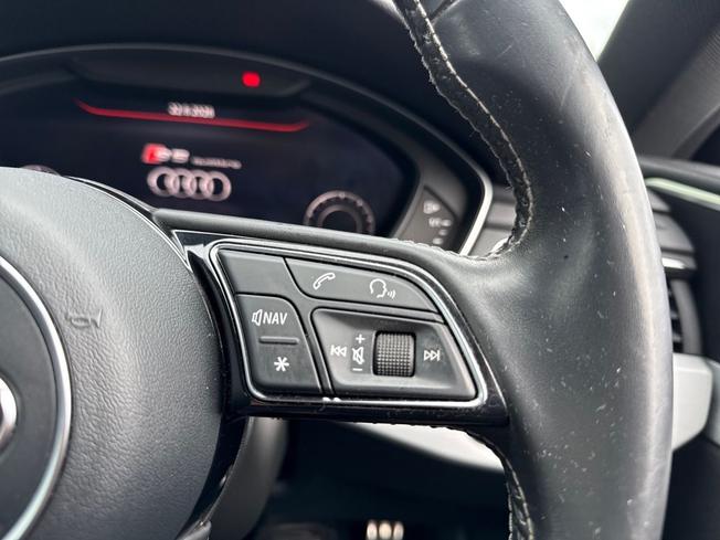 AUDI S5 Photo 17