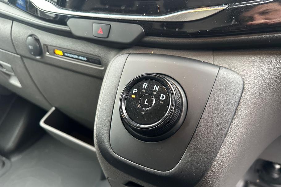 Used Ford E-TRANSIT MM25NLJ 18