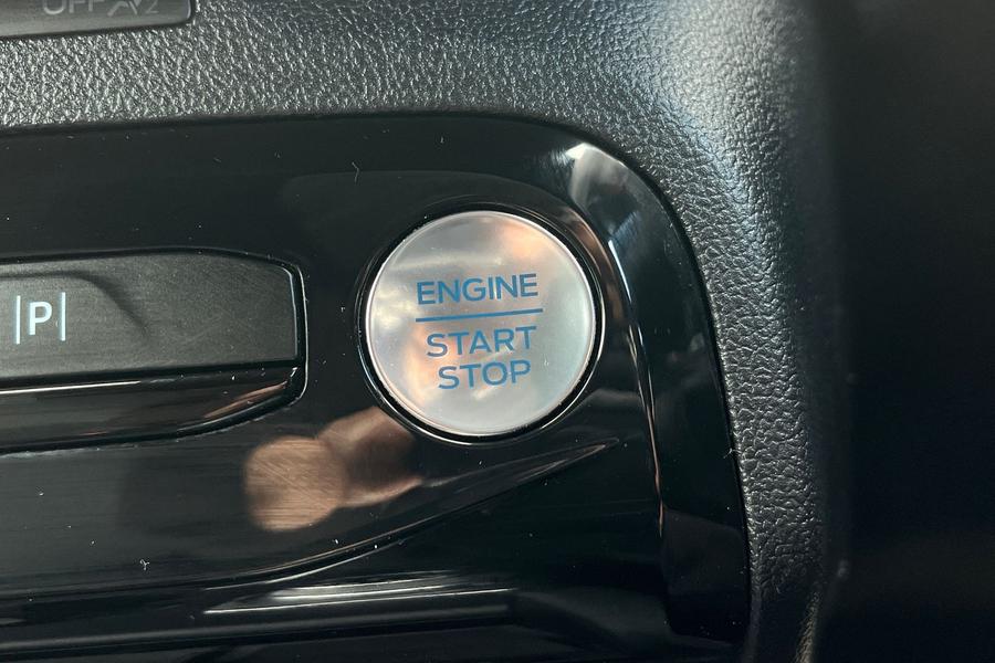 Ford KUGA Photo autoimg-678e58820b53ea5a8d8517c01e603f849f19bb13.jpg