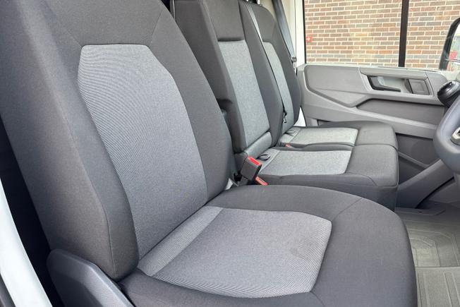 Volkswagen Crafter Photo 26