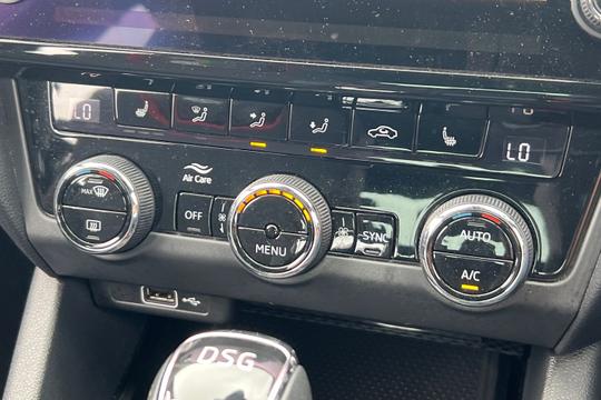 Skoda Octavia Photo autoimg-6797e99ae8d6fc925e9295cab427b03359b646a0.jpg