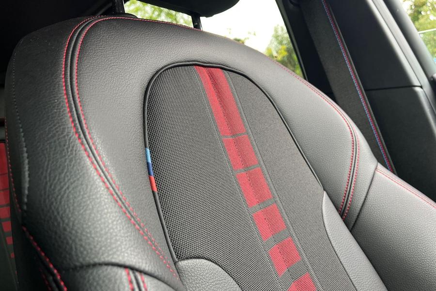 BMW 1 SERIES Photo autoimg-679d188cce2d0f9c94e16591587624378111aba3.jpg