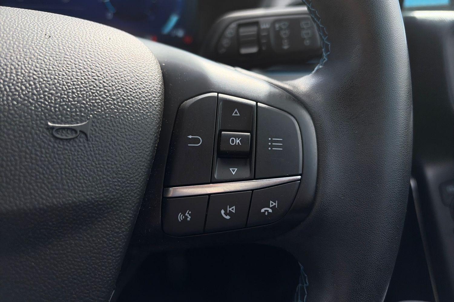 Ford FIESTA Photo 26
