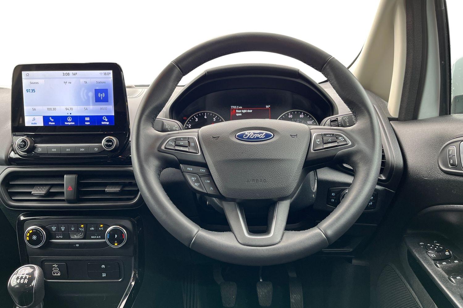 Ford ECOSPORT Photo 10