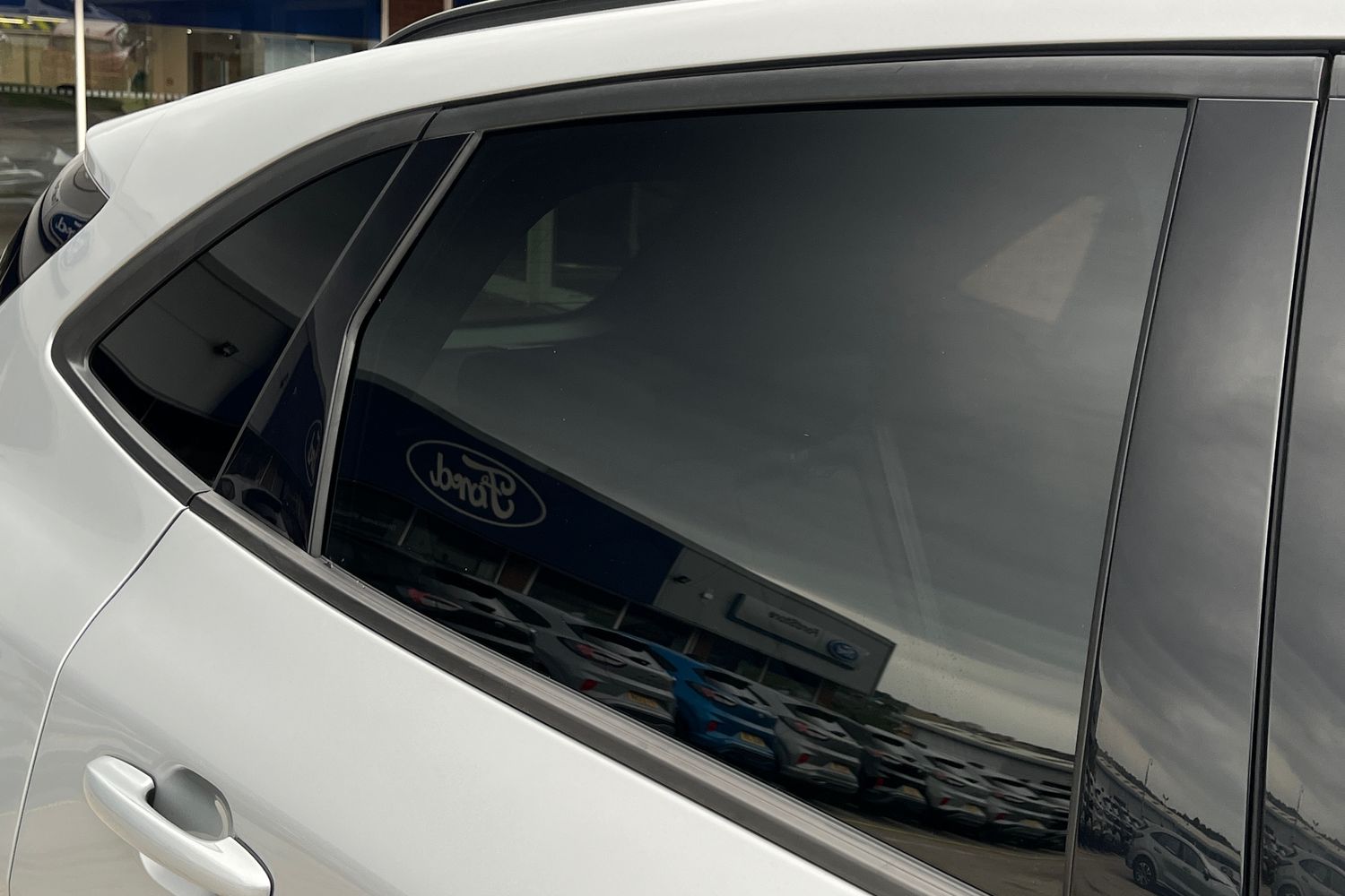 Ford Kuga Photo 38