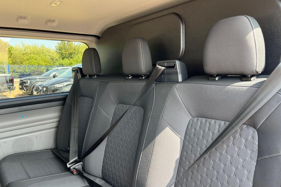 Ford TRANSIT CUSTOM Photo autoimg-67a9ffd4bea2e091d84edf08d0e959fbf6ea1ac6.jpg