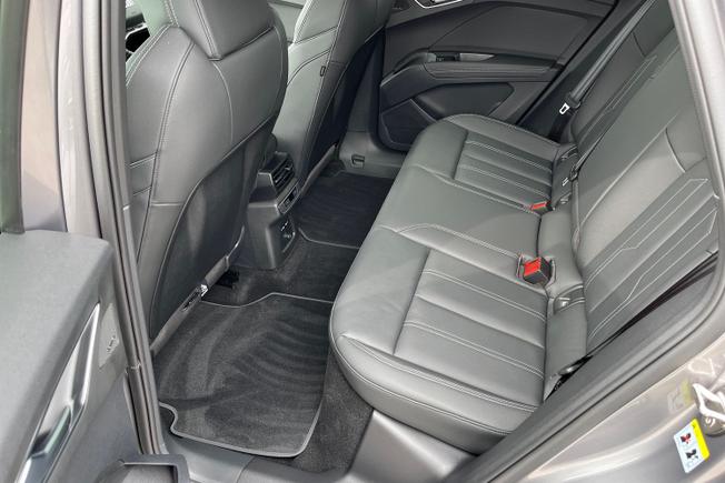 AUDI Q4 E-Tron Photo 46