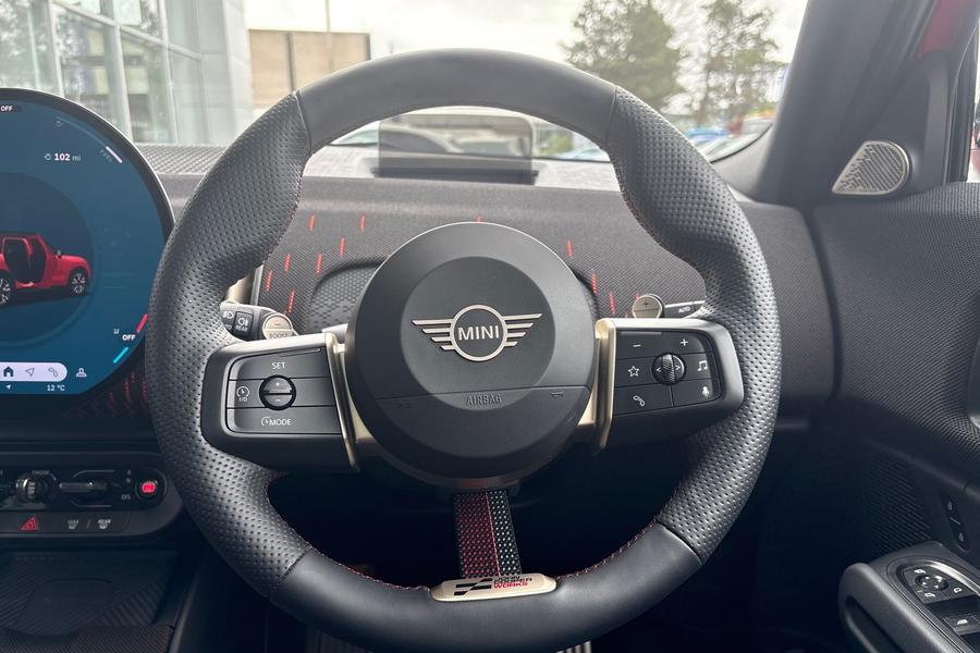 MINI Countryman Photo autoimg-67ae85f655627bd6f60baa777f74903dfcfdaa73.jpg