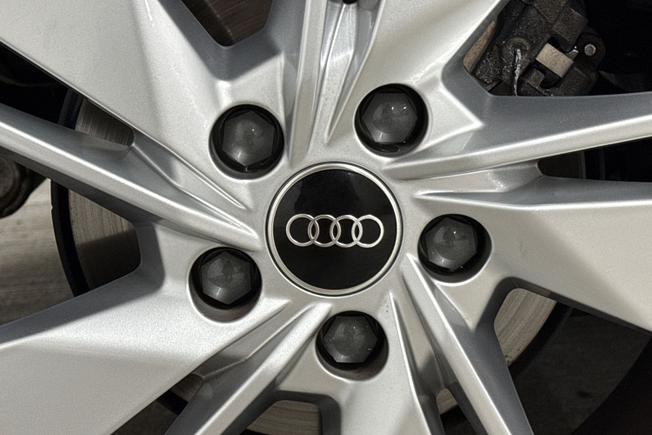 AUDI Q2 Photo 32