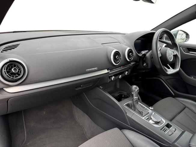 AUDI A3 Photo 2